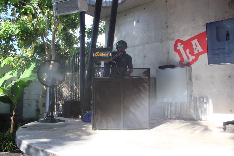Why Choose Our Outdoor Event Misting Fans? Here’s What Sets Us Apart​